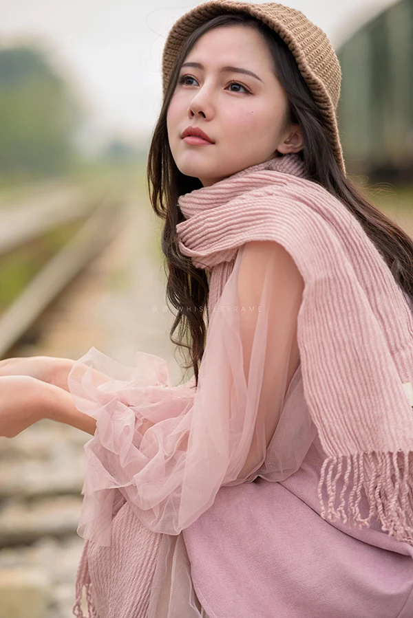 摄影师夜音出品美女户外露出无圣光唯美图集